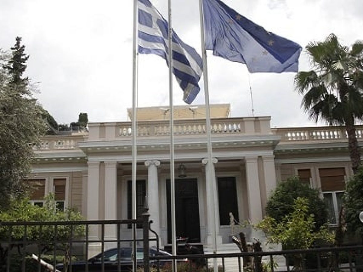 &Alpha;&nu;&alpha;&sigma;&chi;&eta;&mu;&alpha;&tau;&iota;&sigma;&mu;ό&sigmaf;: &Eta; &sigma;&kappa;&upsilon;&tau;ά&lambda;&eta; &sigma;&tau;&omicron;&upsilon;&sigmaf; &alpha;&nu;&tau;&iota;&kappa;&alpha;&tau;&alpha;&sigma;&tau;ά&tau;&epsilon;&sigmaf; &tau;&omega;&nu; &alpha;&pi;&epsilon;&rho;&chi;ό&mu;&epsilon;&nu;&omega;&nu; &pi;&omicron;&upsilon; &kappa;&alpha;&lambda;&omicron;ύ&nu;&tau;&alpha;&iota; &nu;&alpha; &epsilon;&pi;&alpha;&nu;&alpha;&phi;έ&rho;&omicron;&upsilon;&nu; &tau;&eta;&nu; &alpha;&pi;&omicron;&lambda;&epsilon;&sigma;&theta;&epsilon;ί&sigma;&alpha; &chi;&rho;&eta;&sigma;&tau;ό&tau;&eta;&tau;&alpha; &sigma;&tau;