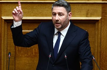 &Alpha;ndroulakis-ekloges-tora-apatilo-oniro
