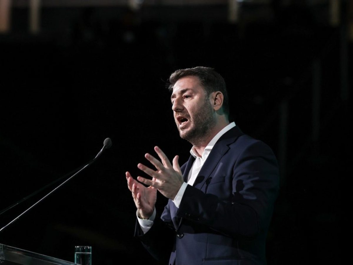 &Alpha;&nu;&delta;&rho;&omicron;&upsilon;&lambda;ά&kappa;&eta;&sigmaf;: &Pi;&alpha;&nu;&iota;&kappa;ό&beta;&lambda;&eta;&tau;&eta; &eta; &kappa;&upsilon;&beta;έ&rho;&nu;&eta;&sigma;&eta; &alpha;&pi;ό &tau;&iota;&sigmaf; &alpha;&pi;&epsilon;&iota;&lambda;έ&sigmaf; &Nu;&tau;ί&lambda;&iota;&alpha;&nu; &theta;έ&lambda;&epsilon;&iota; &nu;&alpha; &pi;ά&epsilon;&iota; &tau;&eta; &sigma;&upsilon;&zeta;ή&tau;&eta;&sigma;&eta; &gamma;&iota;&alpha; &tau;&omicron; Predator &mu;&epsilon;&tau;ά &tau;&omicron; &Pi;ά&sigma;&chi;&alpha;