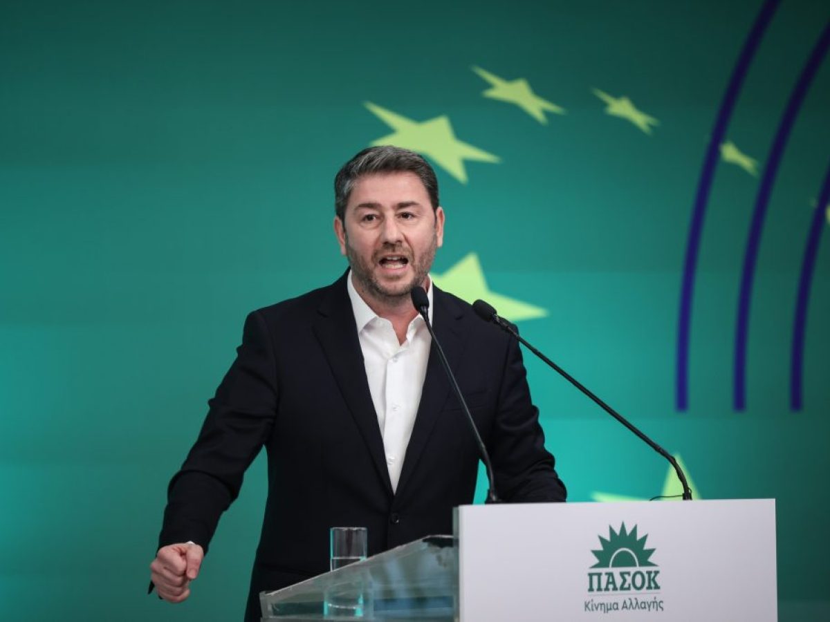 &Alpha;&nu;&delta;&rho;&omicron;&upsilon;&lambda;ά&kappa;&eta;&sigmaf;: &laquo;&Pi;&omicron;&lambda;&iota;&tau;&iota;&kappa;ή &alpha;&lambda;&lambda;&alpha;&gamma;ή &sigma;&eta;&mu;&alpha;ί&nu;&epsilon;&iota; &rho;ή&xi;&eta; &mu;&epsilon; &tau;&omicron; &sigma;ύ&sigma;&tau;&eta;&mu;&alpha; &delta;&iota;&alpha;&kappa;&upsilon;&beta;έ&rho;&nu;&eta;&sigma;&eta;&sigmaf; &tau;&omicron;&upsilon; &Mu;&alpha;&xi;ί&mu;&omicron;&upsilon;&raquo;