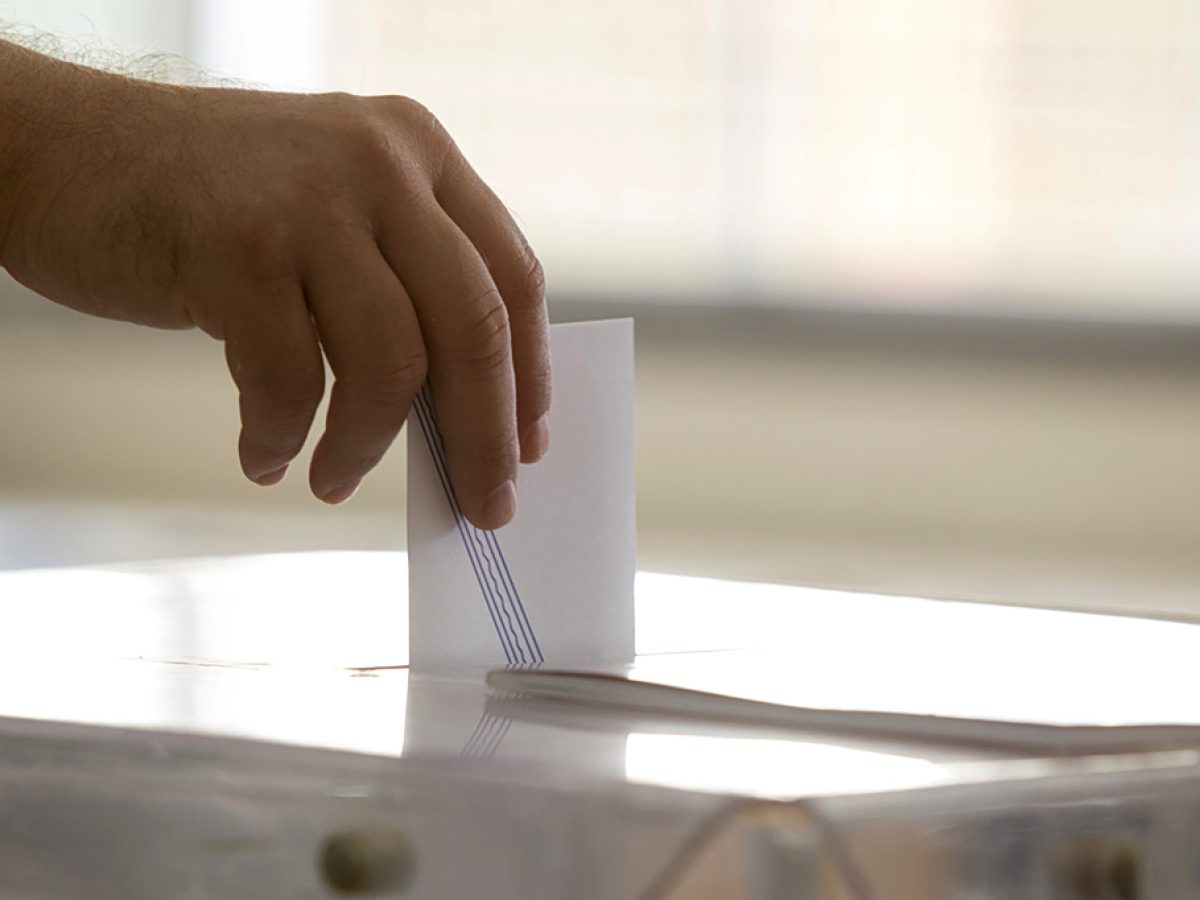 &Alpha;&nu;&omicron;&iota;&chi;&tau;ή &Epsilon;&pi;&iota;&sigma;&tau;&omicron;&lambda;ή &tau;&omicron;&upsilon; &Tau;ά&kappa;&eta; &Lambda;&alpha;&zeta;&alpha;&rho;ί&delta;&eta; &sigma;&tau;&alpha; &laquo;&Nu;&Epsilon;&Alpha;&raquo;: &laquo;&Pi;&alpha;&rho;&alpha;&iota;&tau;&eta;&theta;&epsilon;ί&tau;&epsilon; &kappa;&alpha;&iota; &epsilon;&iota;&sigma;&eta;&gamma;&eta;&theta;&epsilon;ί&tau;&epsilon; &tau;&eta; &delta;&iota;&epsilon;&nu;έ&rho;&gamma;&epsilon;&iota;&alpha; &tau;ί&mu;&iota;&omega;&nu; &epsilon;&kappa;&lambda;&omicron;&gamma;ώ&nu;&raquo;