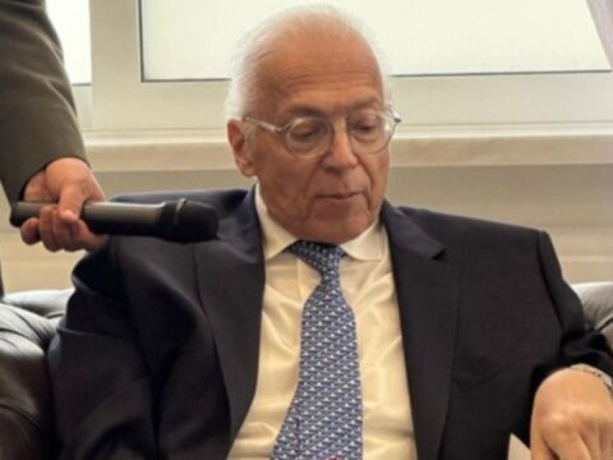 &Alpha;&nu;&tau;ώ&nu;&eta;&sigmaf; &Omicron;&iota;&kappa;&omicron;&nu;ό&mu;&omicron;&upsilon;: &Sigma;&epsilon; &Alpha;&rho;&chi;&iota;&pi;&lambda;&omicron;ί&alpha;&rho;&chi;&omicron; &epsilon;&pi;ί &tau;&iota;&mu;ή &alpha;&nu;&alpha;&gamma;&omicron;&rho;&epsilon;ύ&tau;&eta;&kappa;&epsilon; &omicron; &Gamma;&Gamma; &tau;&omicron;&upsilon; &Upsilon;&pi;&omicron;&upsilon;&rho;&gamma;&epsilon;ί&omicron;&upsilon; &Epsilon;&theta;&nu;&iota;&kappa;ή&sigmaf; Ά&mu;&upsilon;&nu;&alpha;&sigmaf; &ndash; &Eta; &sigma;&upsilon;&mu;&beta;&omicron;&lambda;ή &sigma;&tau;&eta;&nu; &pi;&alpha;&rho;&alpha;&lambda;&alpha;&beta;ή &tau;&omega;&nu;