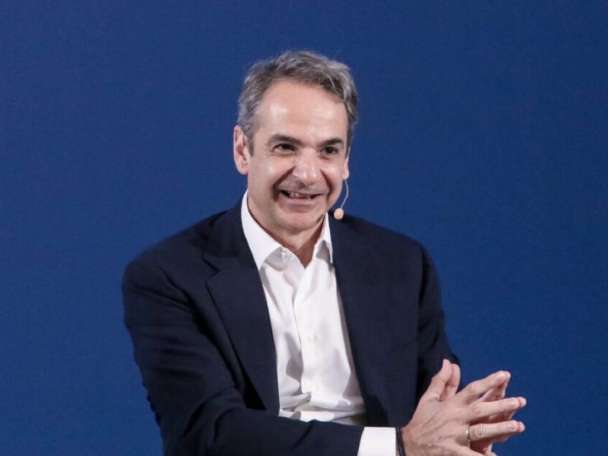 Live η ομιλία Μητσοτάκη από το προσυνέδριο της Νέας Δημοκρατίας στο Ναύπλιο