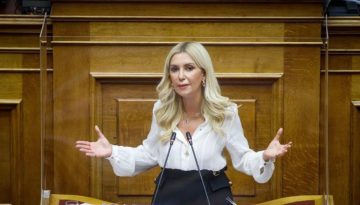 Nέοι διάλογοι «φωτιά» της Φωτεινής Αραμπατζή για τον ΟΠΕΚΕΠΕ