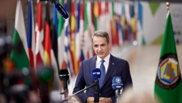 O Μητσοτάκης συνυπογράφει την κοινή δήλωση των ηγετών της Ευρώπης και του Καναδά για τον τερματισμό του πολέμου