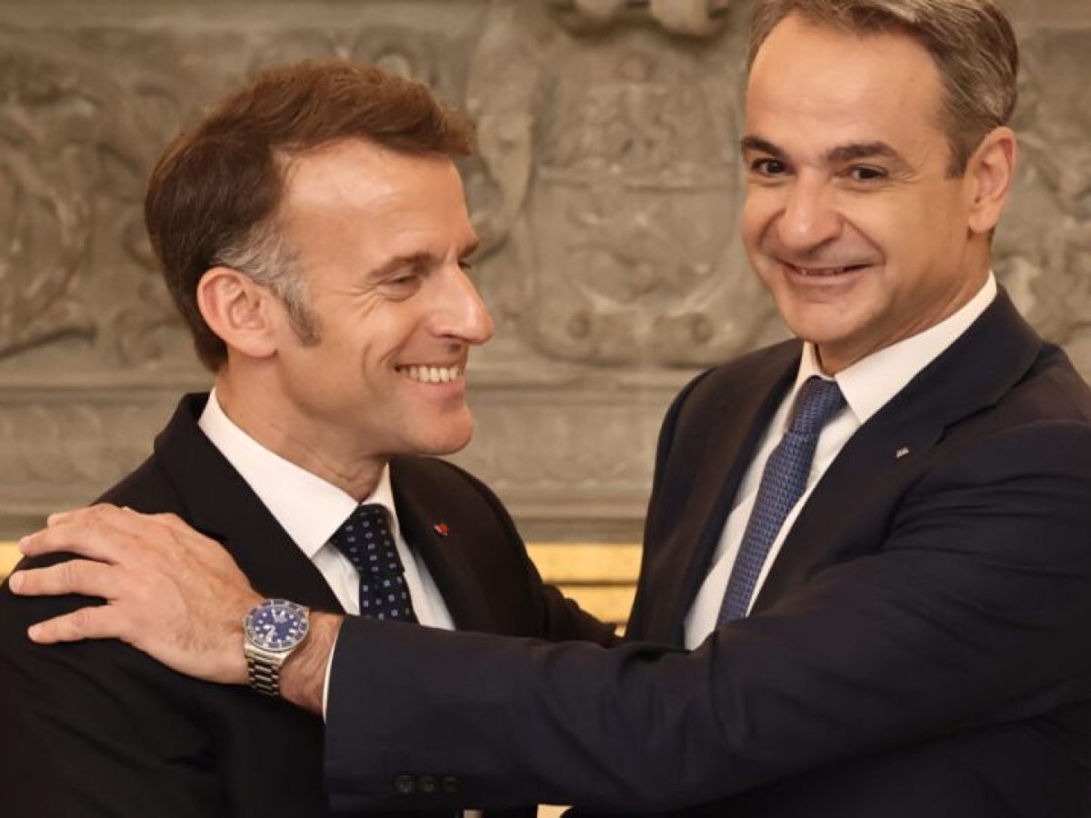 Politico: Μακρόν και Μητσοτάκης ζητούν περισσότερα ευρωπαϊκά κεφάλαια για χρηματοδότηση επενδύσεων