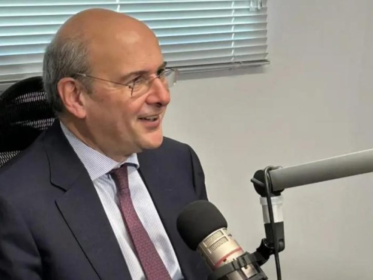 Χατζηδάκης: «Αναβαθμίζεται ο ρόλος των βουλευτών με το ασυμβίβαστο»