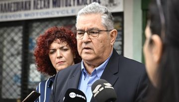 &Delta;. &Kappa;&omicron;&upsilon;&tau;&sigma;&omicron;ύ&mu;&pi;&alpha;&sigmaf; &alpha;&pi;ό &tau;&eta; &Lambda;έ&sigma;&beta;&omicron;: &Alpha;&upsilon;&tau;ό &pi;&omicron;&upsilon; &zeta;&omicron;&upsilon;&nu; &omicron;&iota; &kappa;&tau;&eta;&nu;&omicron;&tau;&rho;ό&phi;&omicron;&iota; &epsilon;ί&nu;&alpha;&iota; έ&gamma;&kappa;&lambda;&eta;&mu;&alpha;