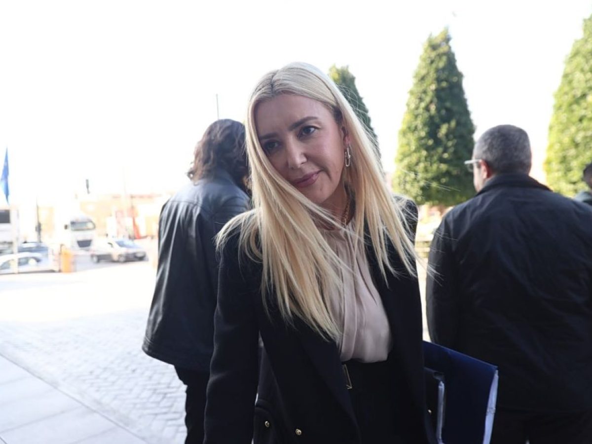 «Δεν έχω μούτρα για τον Γιώργο»: Νέοι διάλογοι Αραμπατζή και Μελά – Οι πολιτικοί και οι… τεχνοκράτες