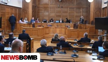 Διάλογοι «φωτιά» για ΟΠΕΚΕΠΕ: «Μας ενδιαφέρει πολύ αυτός, έχει εργοστάσιο»,«Δε θα πέσει η κυβέρνηση»