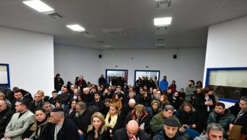 Δίκη για τα Τέμπη: Εισαγγελική παρέμβαση για την καταλληλότητα της αίθουσας
