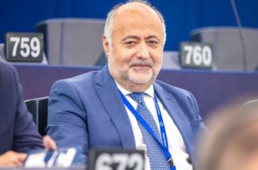 dimitris-tsiodras-me-pososto-90