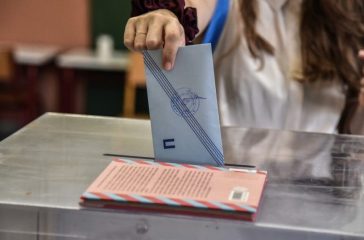 dimoskopisi-GPO-aftodinami-kivernisi-akomi