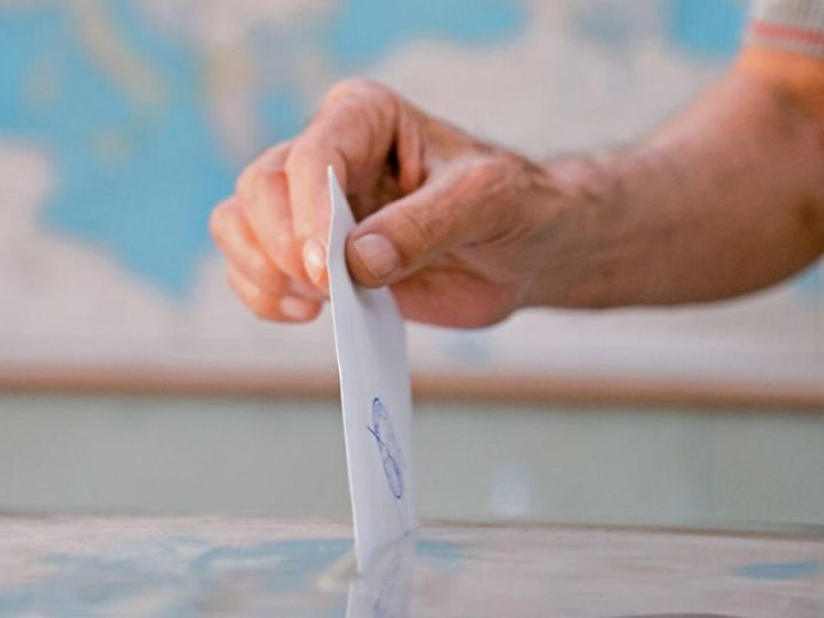 Δημοσκόπηση GPO: Άνοδος της Νέας Δημοκρατίας – Το 51,7% θέλει αυτοδύναμη Κυβέρνηση (κάρτες)