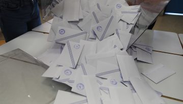&Delta;&eta;&mu;&omicron;&sigma;&kappa;ό&pi;&eta;&sigma;&eta; RealPolls: &Tau;&omicron; &laquo;ό&chi;&iota;&raquo; &sigma;&epsilon; &sigma;&upsilon;&nu;&epsilon;&rho;&gamma;&alpha;&sigma;ί&alpha; &Nu;&Delta; &kappa;&alpha;&iota; &Pi;&Alpha;&Sigma;&Omicron;&Kappa; &kappa;&alpha;&iota; &eta; &alpha;&pi;ή&chi;&eta;&sigma;&eta; &Tau;&sigma;ί&pi;&rho;&alpha;, &Kappa;&alpha;&rho;&upsilon;&sigma;&tau;&iota;&alpha;&nu;&omicron;ύ &ndash; &Pi;&omicron;&iota;&omicron;&sigmaf; &epsilon;&pi;&iota;&sigma;&tau;&rho;έ&phi;&epsilon;&iota; &sigma;&tau;&eta; &Beta;&omicron;&upsilon;&lambda;ή