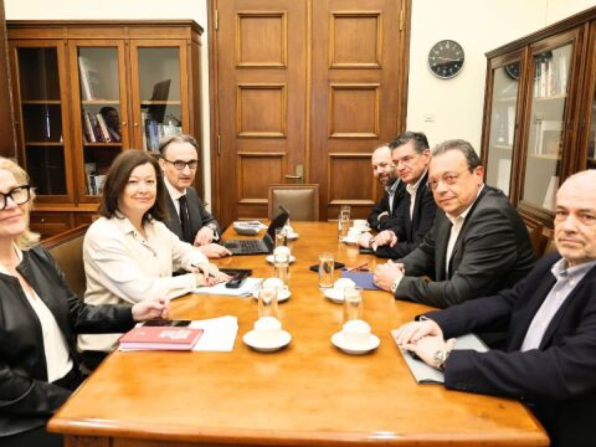 Φάμελλος: Συναντήθηκε με αντιπροσωπεία επιτροπής του Συμβουλίου της Ευρώπης – “Η κυβέρνηση υποβαθμίζει το