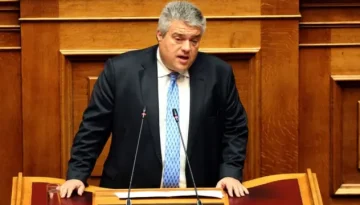 Μίλτος Χρυσομάλλης: “Να καταργηθεί ο νόμος για τα ομόφυλα ζευγάρια”