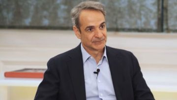 Μητσοτάκης για παιδιά και social media: “Να βάλουμε στοπ στον εθισμό” – Aνοιχτό το ενδεχόμενο για επ