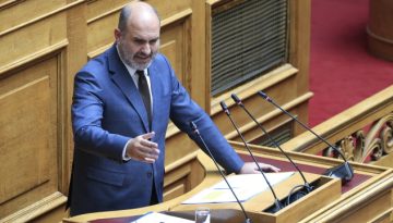 Πυρά Μαρκόπουλου σε ΠΑΣΟΚ και ΣΥΡΙΖΑ για την υπόθεση των υποκλοπών: “Δεν θα στήσουμε ΠΑΣΟΚοδικεία και ΣΥΡ
