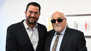 ΠΑΣΟΚ: “Πρεμιέρα” για Βαρδακαστάνη – Τον υποδέχτηκε στη Χαριλάου Τρικούπη ο πρώην γραμματέας Ανδρέας