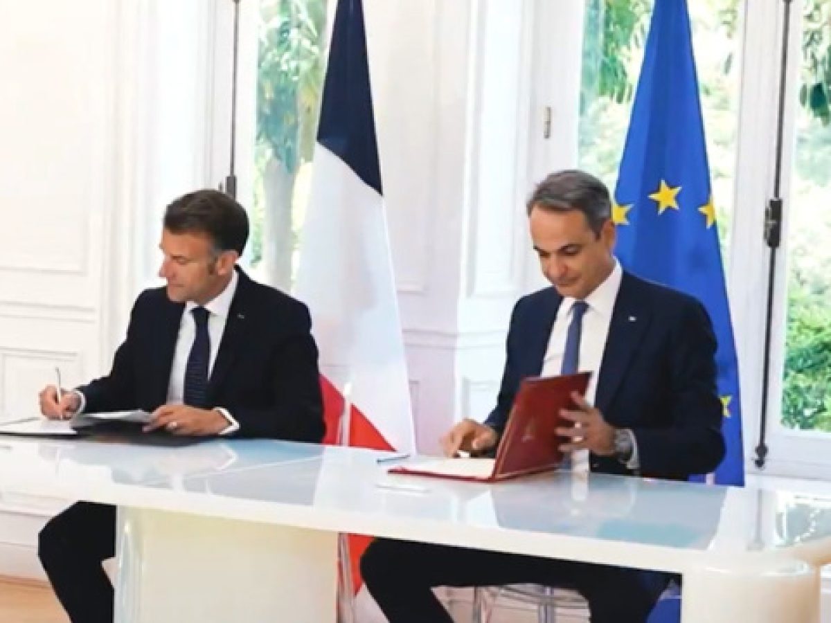 Εάν η εθνική σας κυριαρχία αμφισβητηθεί θα είμαστε εδώ, η ανάρτηση του Μακρόν με στιγμές από την επίσκεψή του στην Ελλάδα