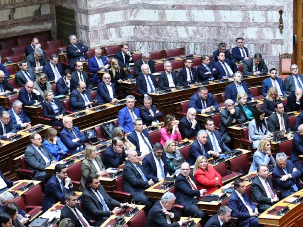 Έφτιαξαν… ομάδα οι «11» γαλάζιοι του ΟΠΕΚΕΠΕ