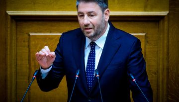 Εκλογικό μπρα ντε φερ από Ανδρουλάκη και Χατζηδάκη