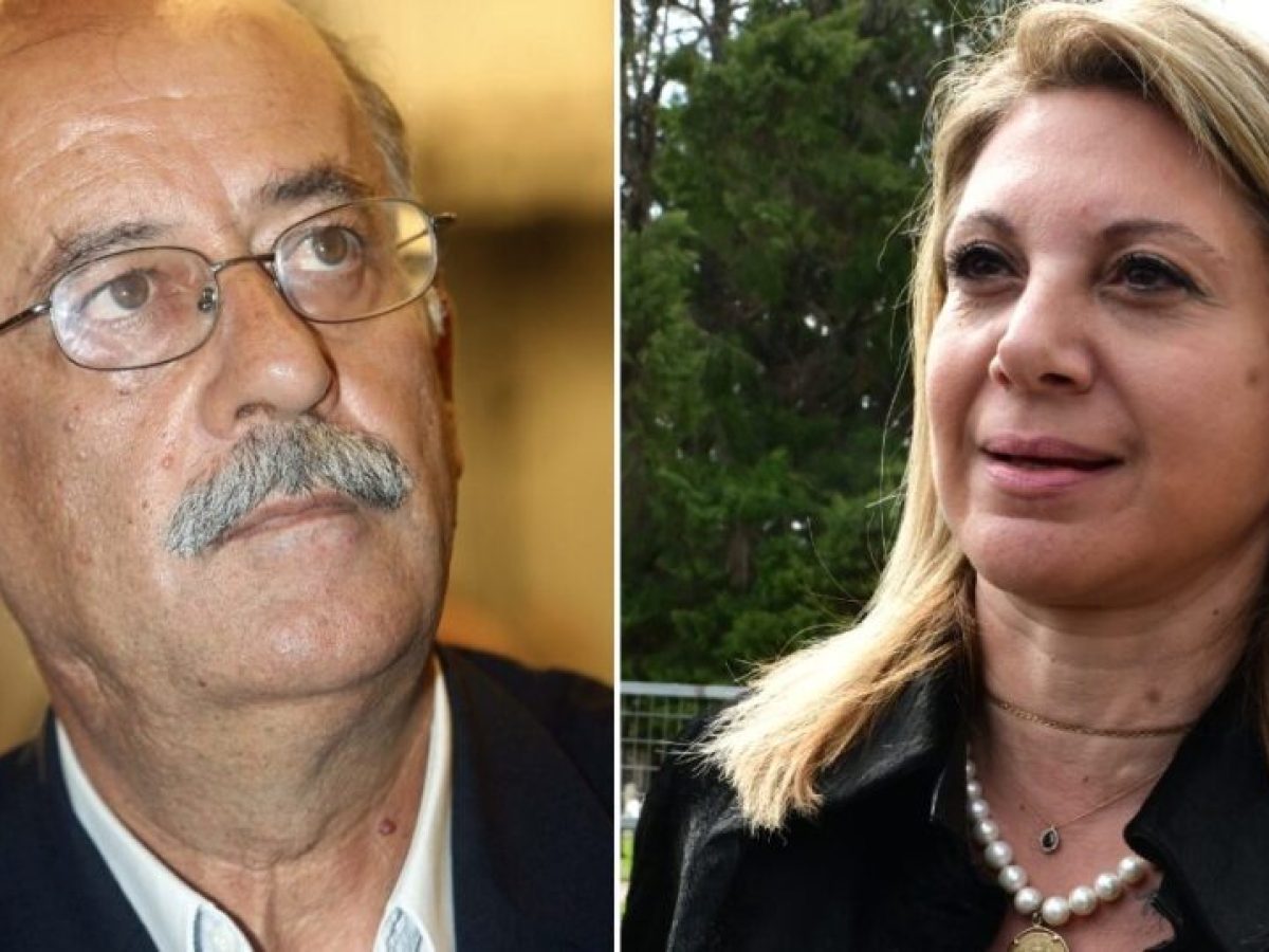 Ένας πολιτικός από τα (πολύ) παλιά στο πλευρό της Μ. Καρυστιανού