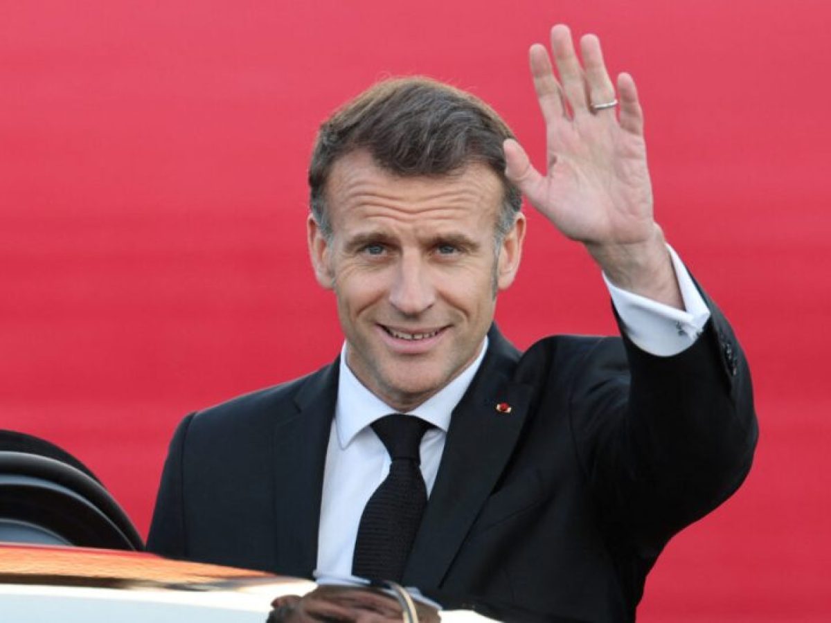 Επίσκεψη Μακρόν στην Αθήνα: Δείπνο στο Προεδρικό και συμφωνίες στο Μαξίμου