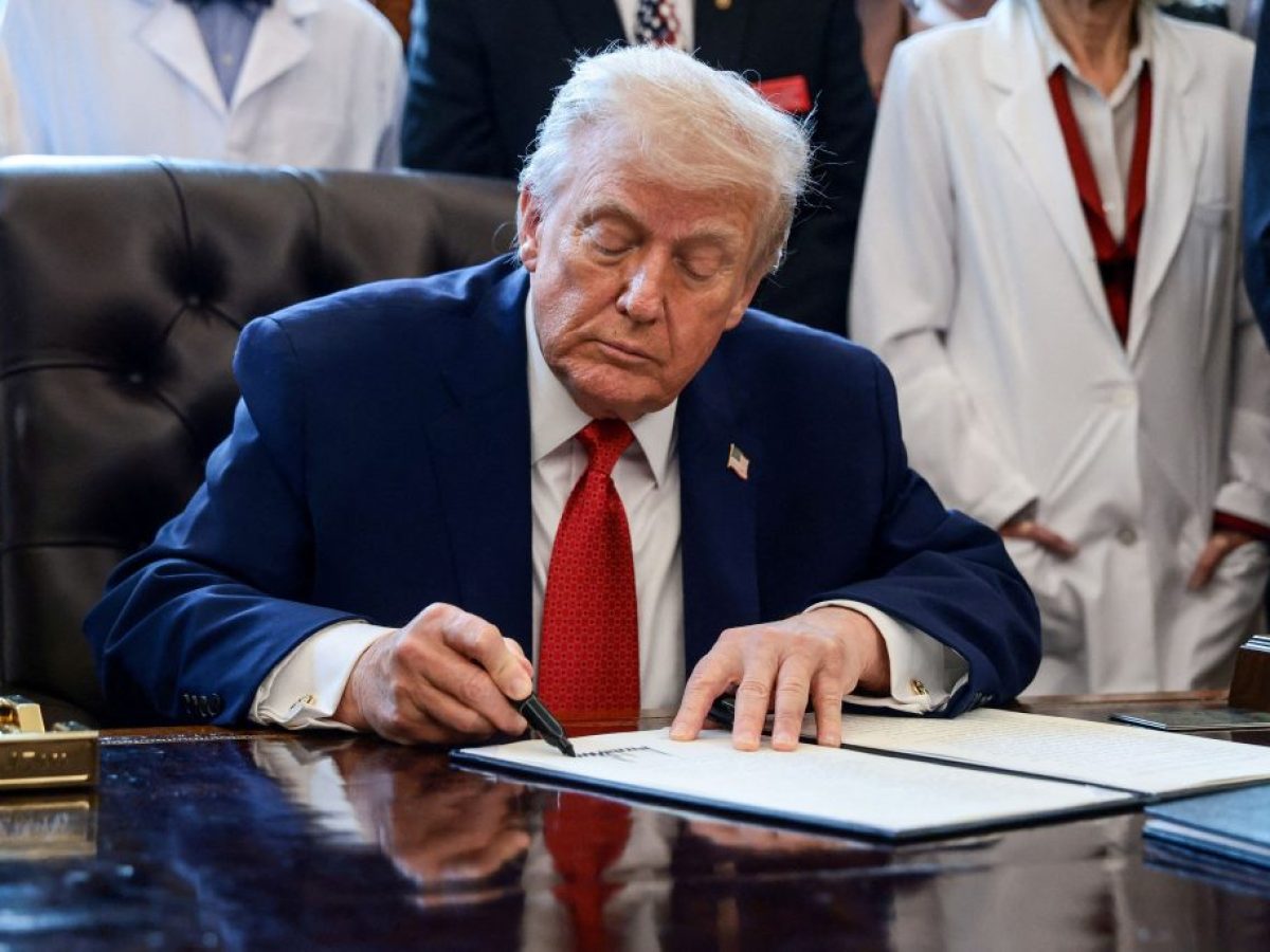 Επόµενη «στάση Τραµπ» στην Αθήνα µετά τον Μακρόν