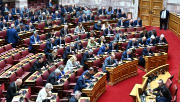 &Epsilon;&sigma;&omega;&kappa;&omicron;&mu;&mu;&alpha;&tau;&iota;&kappa;έ&sigmaf; &tau;&rho;&iota;&beta;έ&sigmaf; &sigma;&tau;&eta; &Nu;&Delta;: &Pi;&alpha;&rho;έ&mu;&beta;&alpha;&sigma;&eta; &Mu;&eta;&tau;&sigma;&omicron;&tau;ά&kappa;&eta; &gamma;&iota;&alpha; &tau;&omicron; &epsilon;&pi;&iota;&tau;&epsilon;&lambda;&iota;&kappa;ό &kappa;&rho;ά&tau;&omicron;&sigmaf; &kappa;&alpha;&iota; &alpha;&iota;&chi;&mu;έ&sigmaf; &beta;&omicron;&upsilon;&lambda;&epsilon;&upsilon;&tau;ώ&nu;