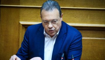Φάμελλος κατά Μητσοτάκη για Λαζαρίδη: Τι άλλο πρέπει να αποκαλυφθεί για να διώξει τον πολιτικό απατεώνα;