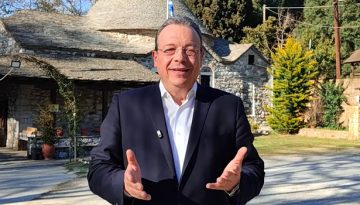 &Phi;ά&mu;&epsilon;&lambda;&lambda;&omicron;&sigmaf;: &Tau;&omicron; &phi;&omega;&sigmaf; &tau;&eta;&sigmaf; &Alpha;&nu;ά&sigma;&tau;&alpha;&sigma;&eta;&sigmaf; &mu;&alpha;&sigmaf; &delta;&epsilon;ί&chi;&nu;&epsilon;&iota; &tau;&omicron;&nu; &delta;&rho;ό&mu;&omicron; &gamma;&iota;&alpha; &tau;&eta;&nu; &kappa;&omicron;&iota;&nu;&omega;&nu;ί&alpha; &pi;&omicron;&upsilon; &alpha;&xi;ί&zeta;&omicron;&upsilon;&mu;&epsilon; &ndash; &Mu;&iota;&alpha; &kappa;&omicron;&iota;&nu;&omega;&nu;ί&alpha; &delta;&iota;&kappa;&alpha;ί&omicron;&upsilon;