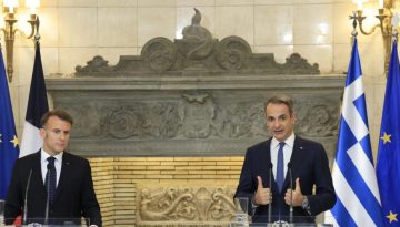 Γαλλικά ΜΜΕ: «Στην Αθήνα ο Μακρόν, επανεκκινεί τη στρατηγική εταιρική σχέση Γαλλίας – Ελλάδας»
