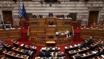 Οι αντιδράσεις στην πρόταση για ασυμβίβαστο υπουργού – βουλευτή