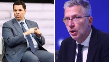 Η ενίσχυση του ρόλου του υφυπουργού Κοντογεώργη σε επίπεδο Μαξίμου και η απόλυτη παράδοση στον Σκέρτσο