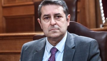 &Eta; &epsilon;&pi;ί&sigma;&eta;&mu;&eta; &alpha;&nu;&alpha;&kappa;&omicron;ί&nu;&omega;&sigma;&eta; &tau;&omicron;&upsilon; &laquo;&Epsilon;&upsilon;&alpha;&gamma;&gamma;&epsilon;&lambda;&iota;&sigma;&mu;&omicron;ύ&raquo; &gamma;&iota;&alpha; &tau;&omicron;&nu; &Gamma;. &Mu;&upsilon;&lambda;&omega;&nu;ά&kappa;&eta;: &laquo;&Sigma;&omicron;&beta;&alpha;&rho;ή &alpha;&lambda;&lambda;ά &epsilon;&lambda;&epsilon;&gamma;&chi;ό&mu;&epsilon;&nu;&eta; &eta; &kappa;&alpha;&tau;ά&sigma;&tau;&alpha;&sigma;ή &tau;&omicron;&upsilon;&raquo;