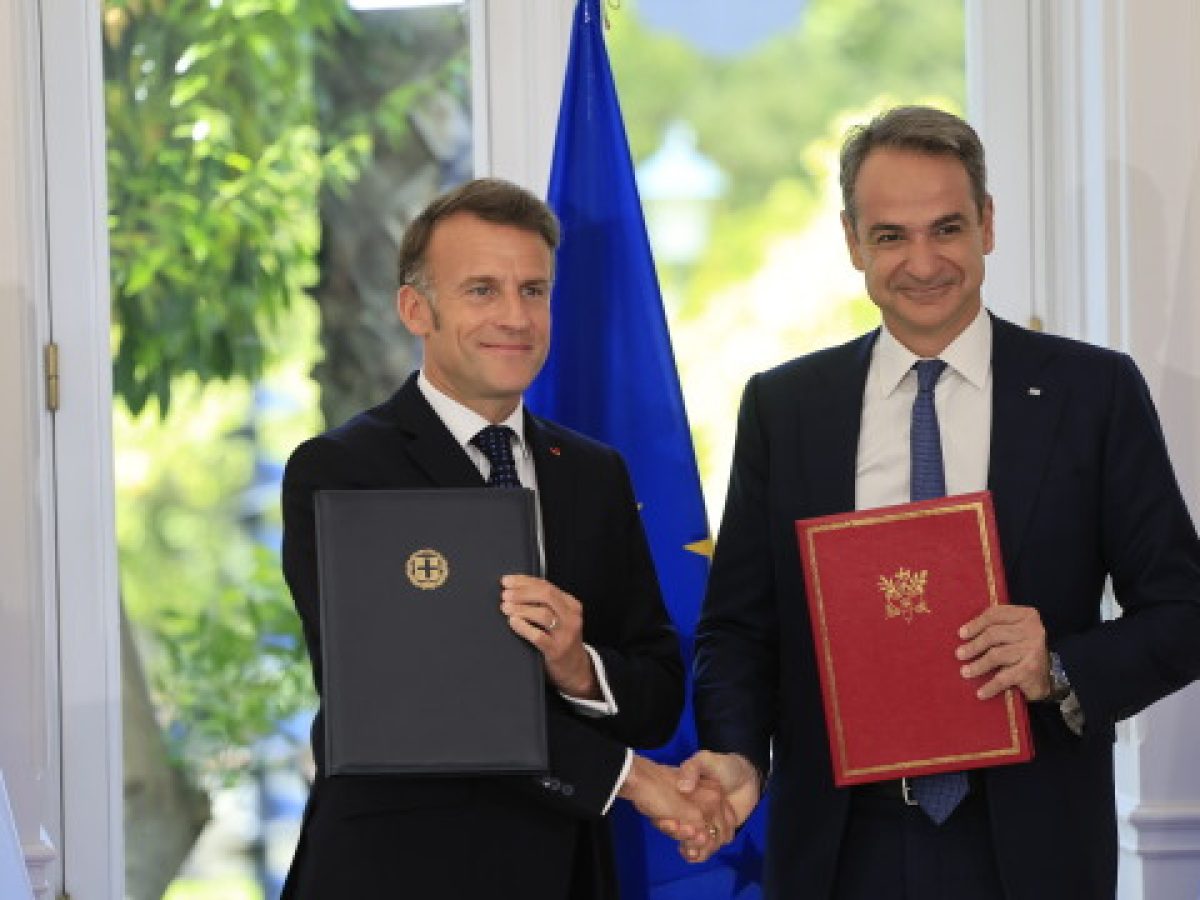 Η επίσκεψη Μακρόν και η στροφή στη «θετική ατζέντα» από το Μαξίμου