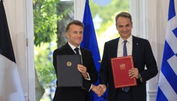 Η επίσκεψη Μακρόν και η στροφή στη «θετική ατζέντα» από το Μαξίμου