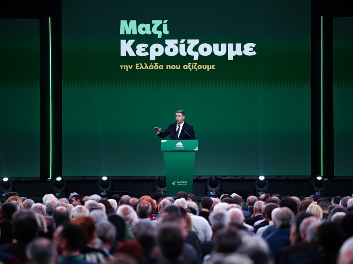 Οι κάλπες έφεραν μια νέα εξίσωση για το ΠΑΣΟΚ