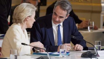 Η Κομισιόν στηρίζει τα κράτη-μέλη που θέτουν όρια ηλικίας στα social media