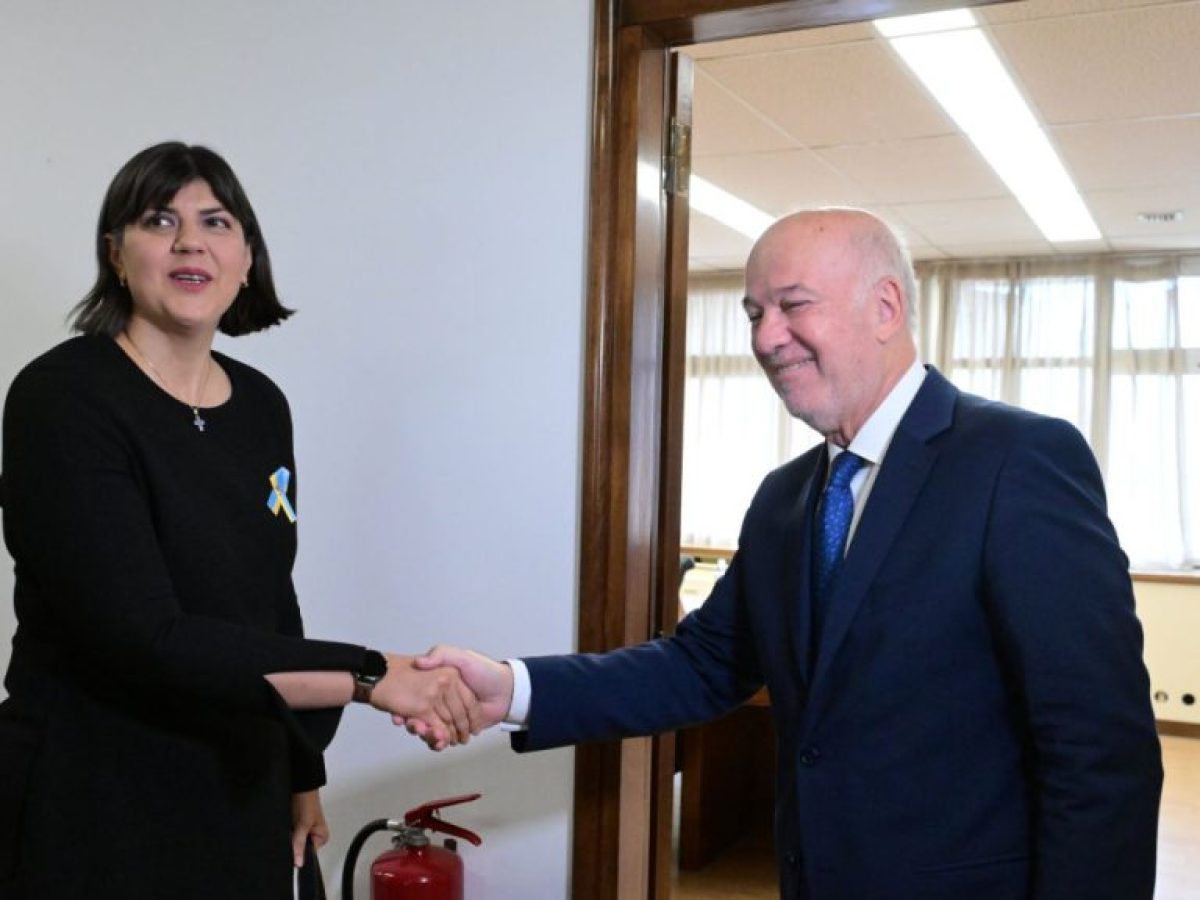 Η Κοβέσι στην Ελλάδα για το Φόρουμ των Δελφών – Συνάντηση με Φλωρίδη