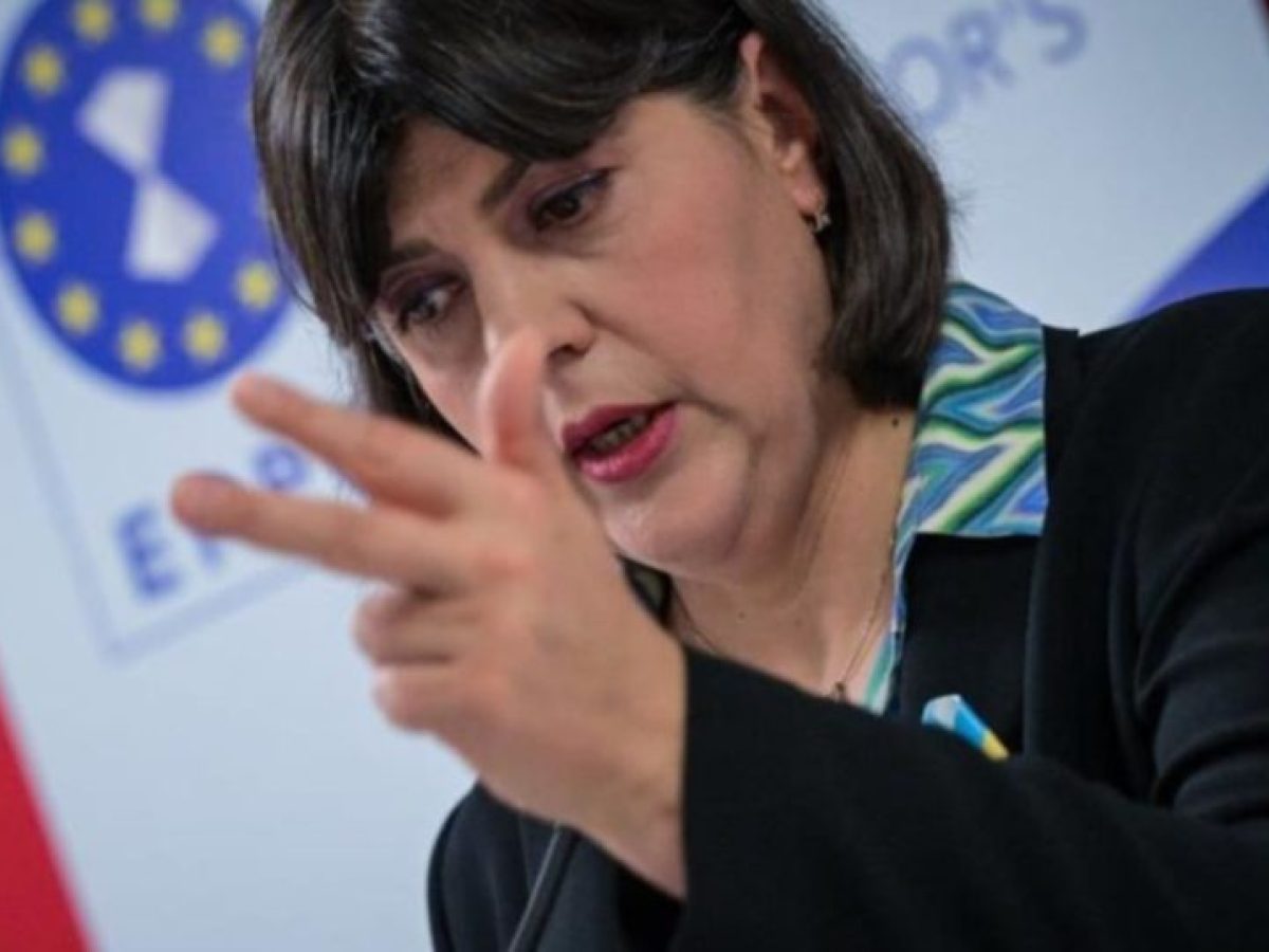 &Eta; &Kappa;&Omicron;&Beta;&Epsilon;&Sigma;&Iota; &laquo;&Xi;&Alpha;&Nu;&Alpha;&Chi;&Tau;&Upsilon;&Pi;&Alpha;&raquo; &Alpha;&Pi;&Omicron; &Alpha;&Theta;&Eta;&Nu;&Alpha;: &Sigma;&tau;ή&rho;&iota;&xi;&eta; &alpha;&pi;ό &delta;&iota;&kappa;&eta;&gamma;ό&rho;&omicron;&upsilon;&sigmaf;, &pi;ί&epsilon;&sigma;&eta; &sigma;&epsilon; &kappa;&upsilon;&beta;έ&rho;&nu;&eta;&sigma;&eta; &gamma;&iota;&alpha; &Omicron;&Pi;&Epsilon;&Kappa;&Epsilon;&Pi;&Epsilon;