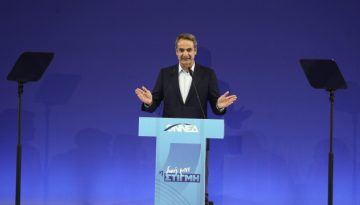 Η ΝΔ μπαίνει στην τελική ευθεία για το εκλογικό συνέδριο και επιχειρεί να εκτονώσει την εσωκομματική ένταση