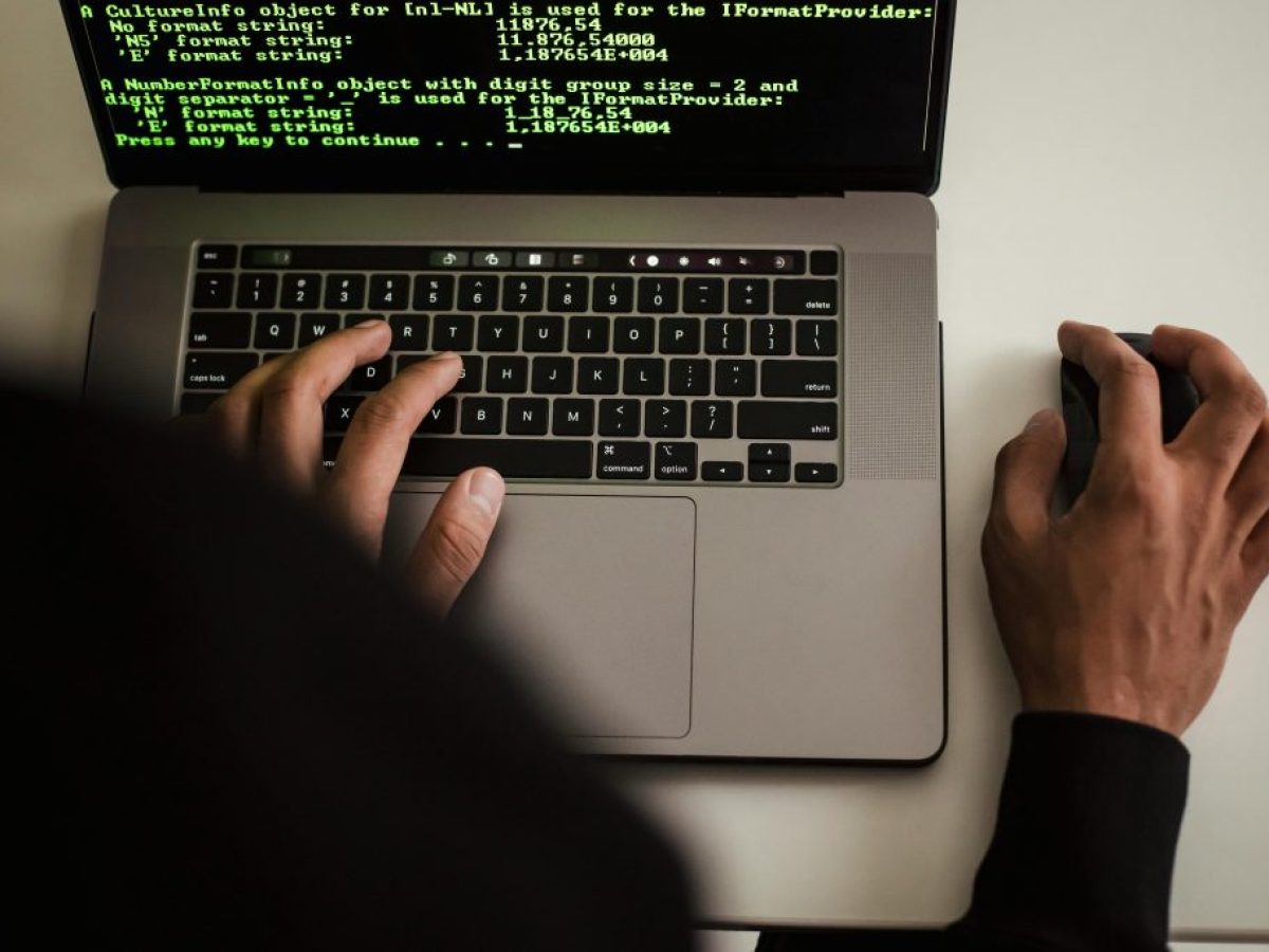 Η πρώτη καταδίκη κομματικού «τρολ» αποκαλύπτει το κρυφό δίκτυο