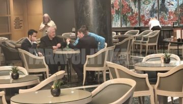 Η συνάντηση Ανδρουλάκη  Χριστοδουλάκη στην Κεντρική Επιτροπή που προκάλεσε αίσθηση και συζητήσεις μεταξύ βουλευτών και στ