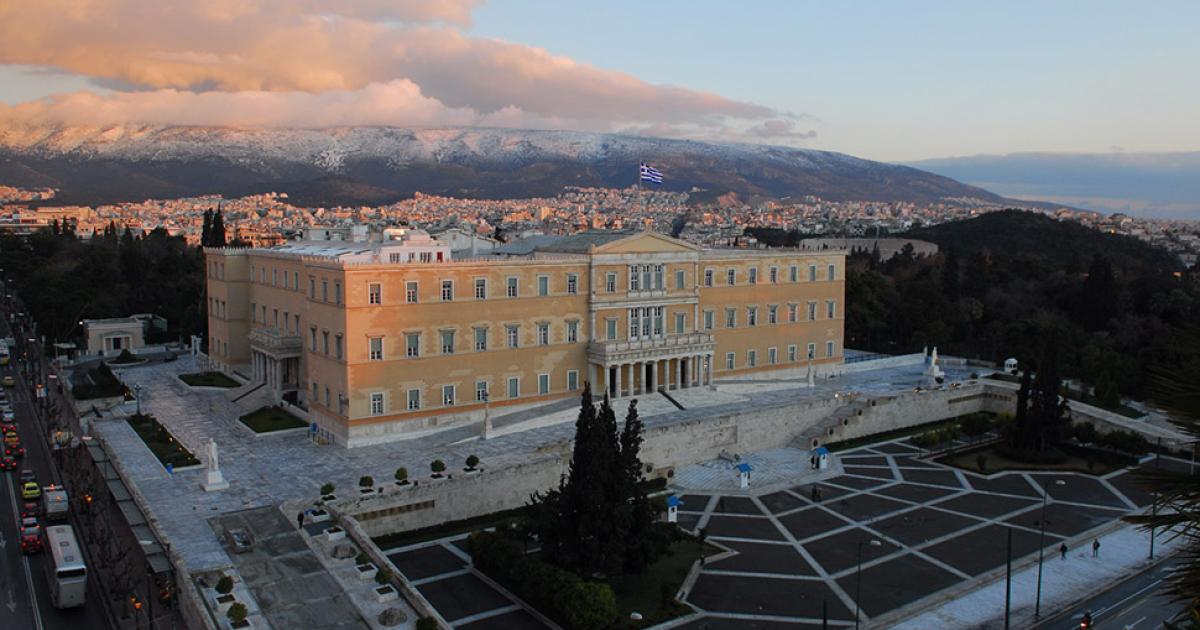 i-sinepies-stin-ikonomia-an