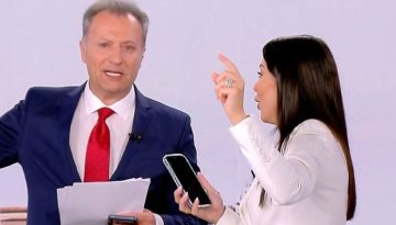 Η Αφροδίτη Λατινοπούλου χαρακτήρισε την Ζωή Κωνσταντοπούλου «Ελένη Λουκά της πολιτικής» και την μιμήθηκε on air
