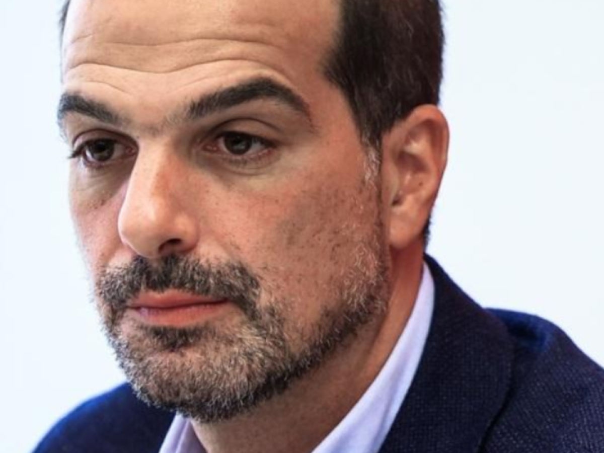 &laquo;&Epsilon;ί&nu;&alpha;&iota; &epsilon;&pi;&iota;&kappa;ί&nu;&delta;&upsilon;&nu;&omicron;&sigmaf;,&delta;&epsilon;&nu; έ&chi;&epsilon;&iota; &kappa;ό&kappa;&kappa;&iota;&nu;&epsilon;&sigmaf; &gamma;&rho;&alpha;&mu;&mu;έ&sigmaf;&raquo;&ndash;&Epsilon;&pi;ί&theta;&epsilon;&sigma;&eta; &Sigma;&alpha;&kappa;&epsilon;&lambda;&lambda;&alpha;&rho;ί&delta;&eta; &sigma;&epsilon; &Mu;&eta;&tau;&sigma;&omicron;&tau;ά&kappa;&eta; &sigma;&tau;&eta; &sigma;&kappa;&iota;ά &pi;&omicron;&lambda;&iota;&tau;&iota;&kappa;ή&sigmaf; έ&nu;&tau;&alpha;&sigma;&eta;&sigmaf;