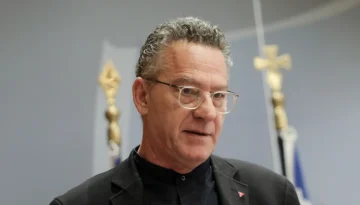 Ήταν πειραγμένες οι εκλογές του 2023, ισχυρίζεται ο ευρωβουλευτής του ΣΥΡΙΖΑ Κώστας Αρβανίτης